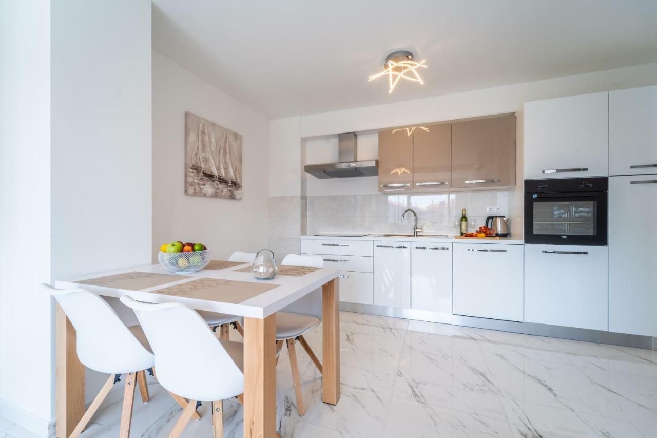 Apartment Maris Pula Zewnętrze zdjęcie